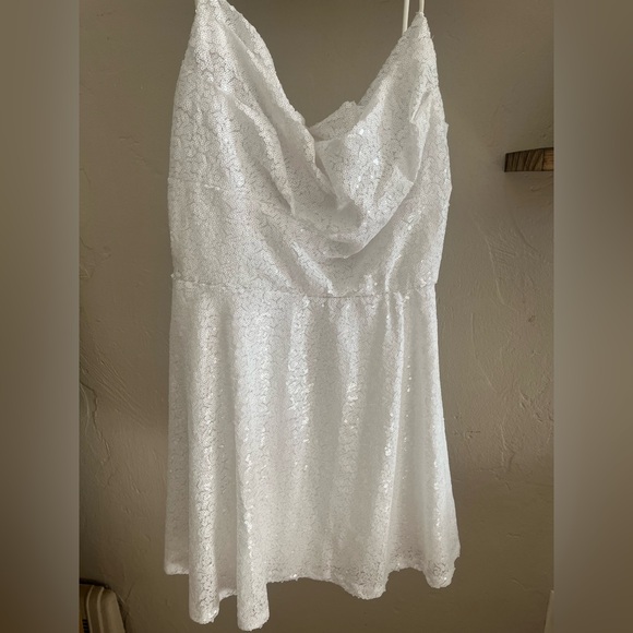 Lucy in the Sky White Sequin Dress - Picture 2 of 3